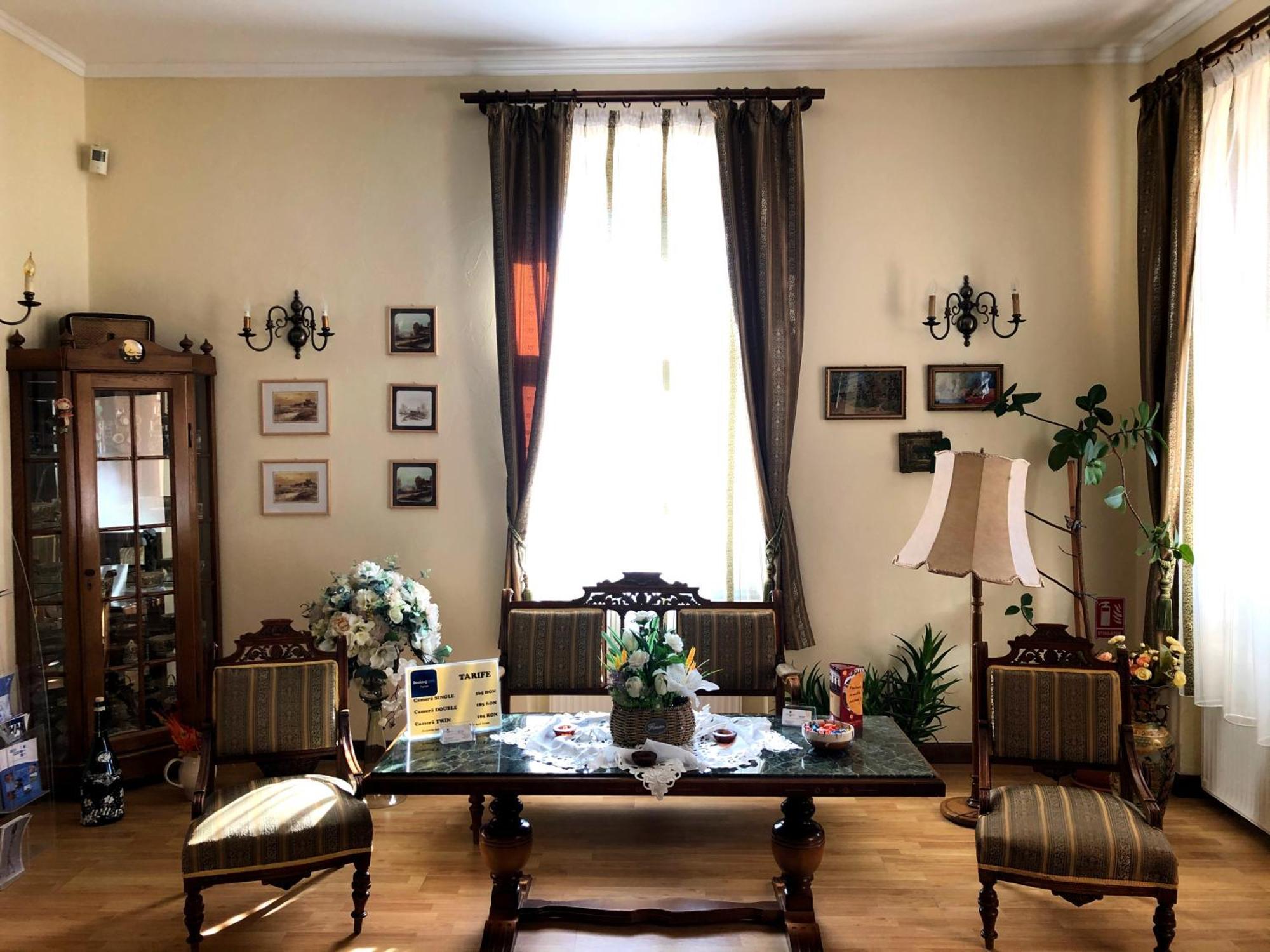 Pensiunea Lucia Sfântu-Gheorghe Buitenkant foto